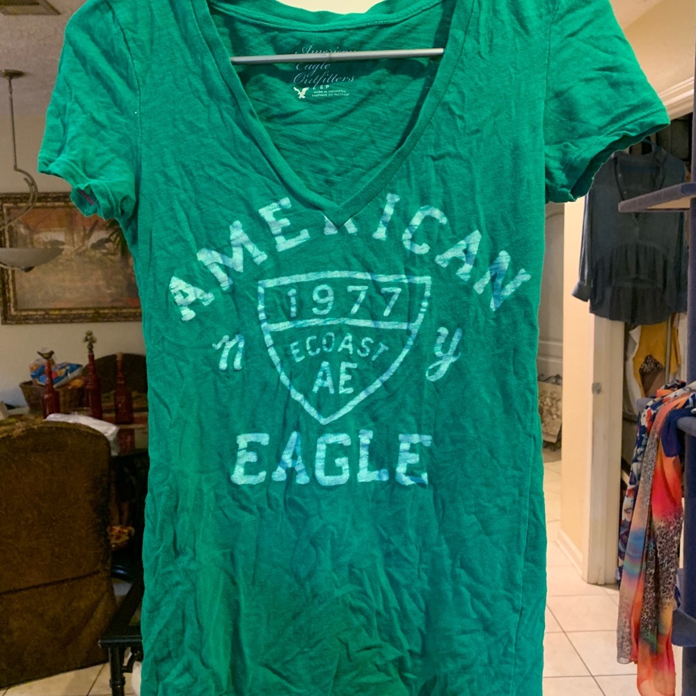 American eagle t shirt